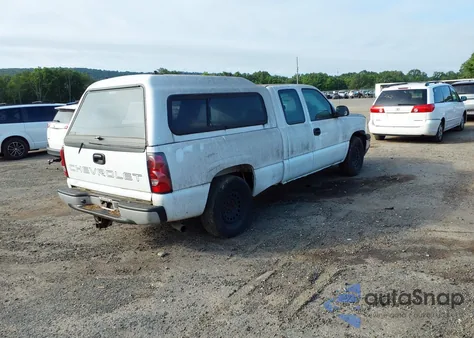 2005 Chevrolet Silverado 1500 Work Truck z USA, uszkodzony, nr VIN 2GCEC19T151363449